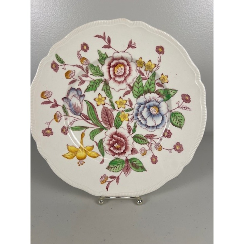 Johnson Brothers English Bouquet Dinner Plate Floral Scalloped Rim 10 In England - Picture 3 of 7
